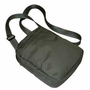 Open Story Anti-Theft Crossbody Bag Green Lightweight Travel